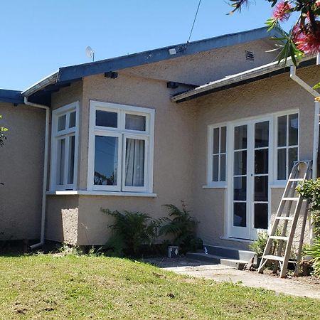Middle Of Everywhere Villa Motueka Exterior photo